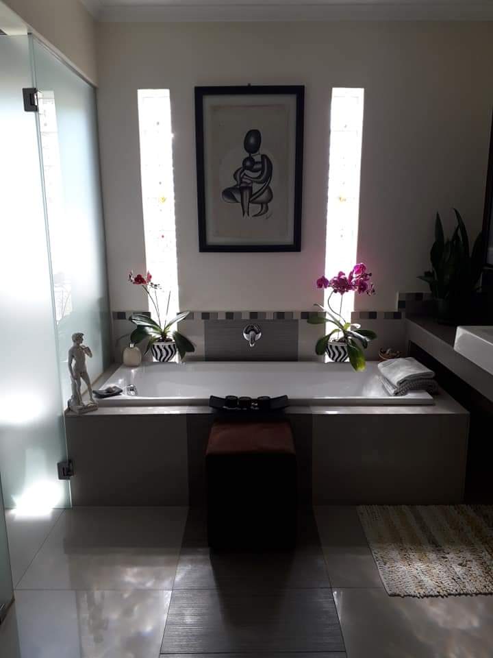 4 Bedroom Property for Sale in Saldanha Heights Western Cape